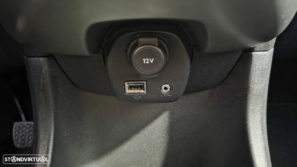 Peugeot 108 1.0 VTi Style - 24