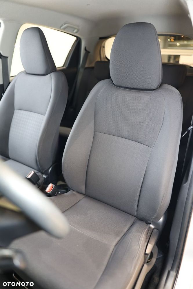 Toyota Yaris - 15