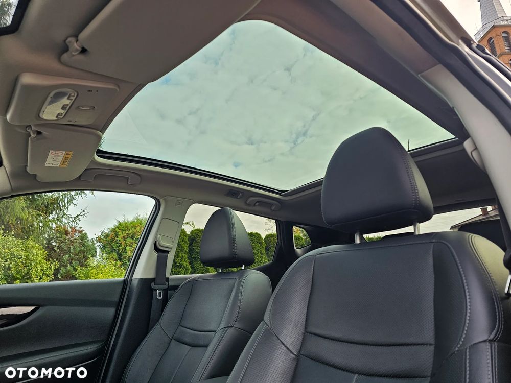 Nissan Qashqai 1.2 DIG-T TEKNA+ - 21