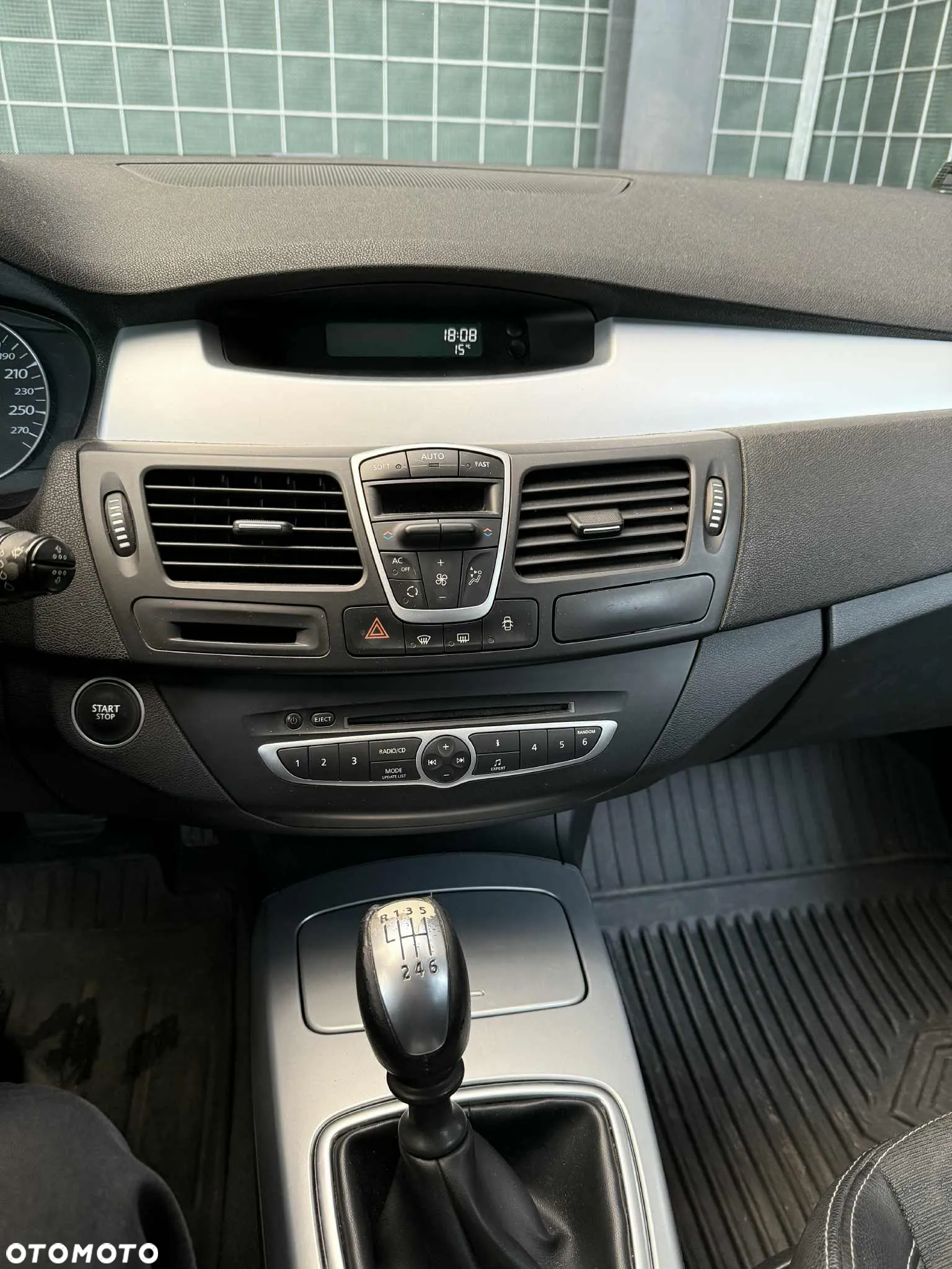 Renault Laguna - 10