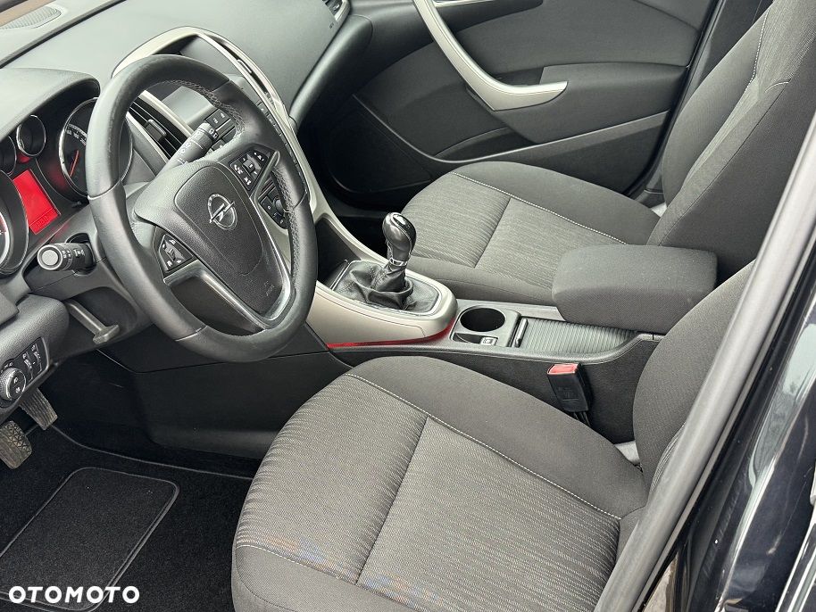Opel Astra 1.4 Turbo - 14