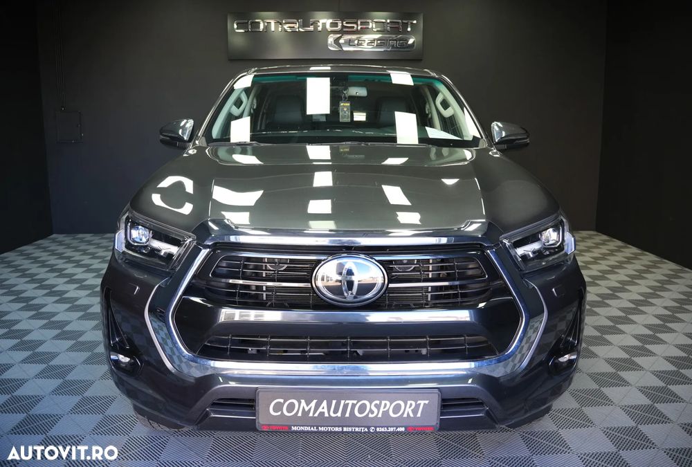 Toyota Hilux 2.4D 150CP 4x4 Double Cab AT Executive - 2