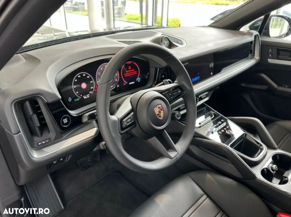Porsche Cayenne Coupe - 7