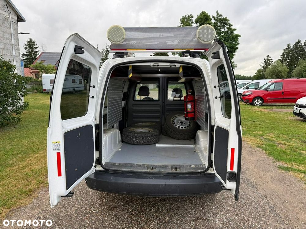 Volkswagen Caddy - 32