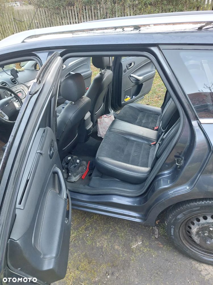 Ford Mondeo 2.0 Titanium - 21