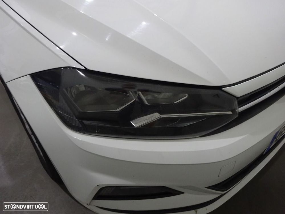 VW Polo 1.0 Confortline - 32