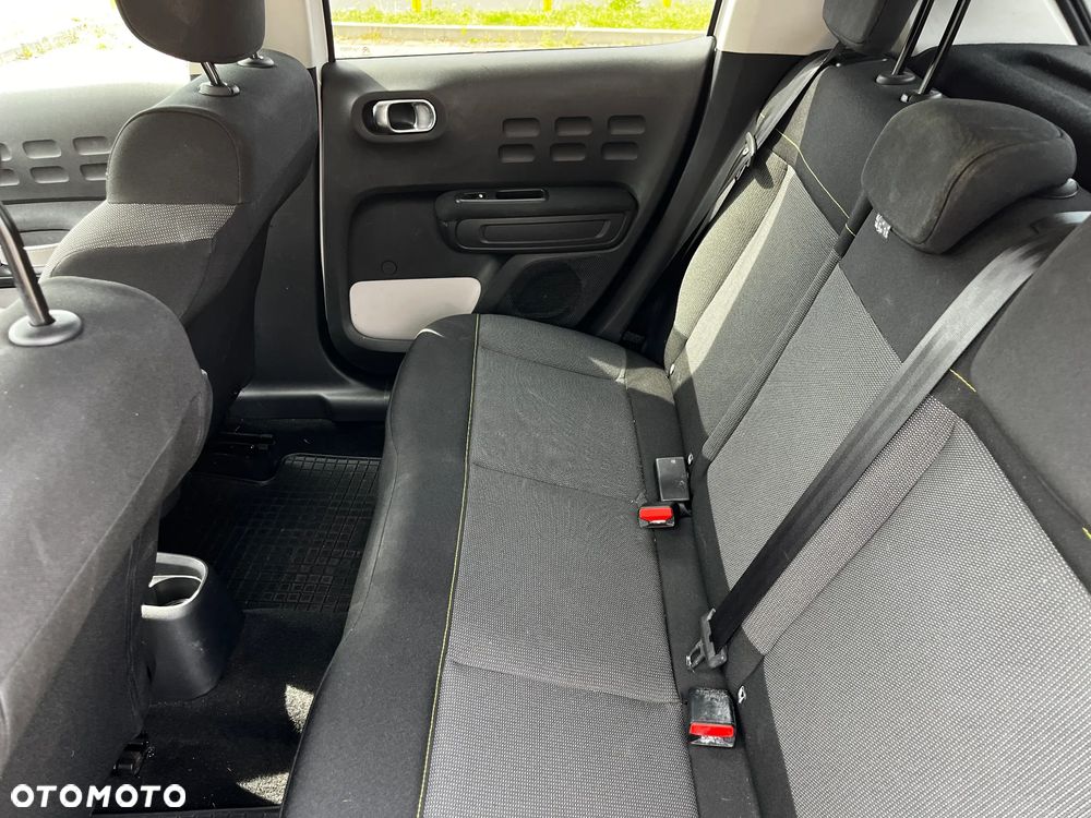 Citroën C3 1.2 PureTech Shine - 3