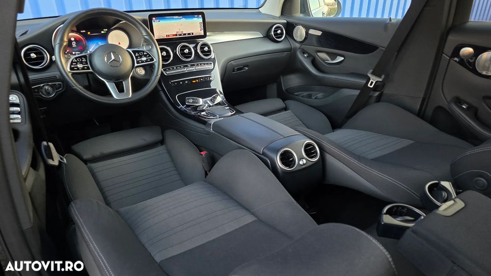 Mercedes-Benz GLC 300 d 4Matic 9G-TRONIC - 12