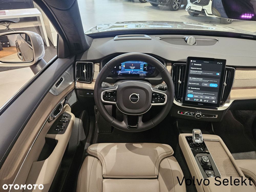Volvo XC 90 - 13