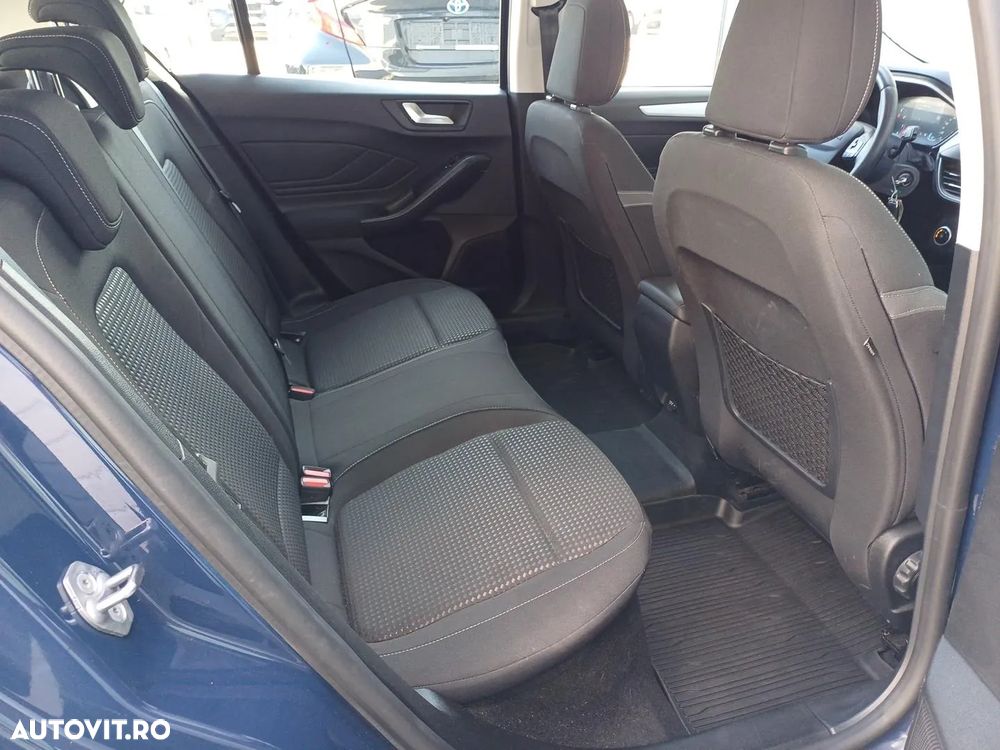 Ford Focus 1.0 EcoBoost Trend - 21