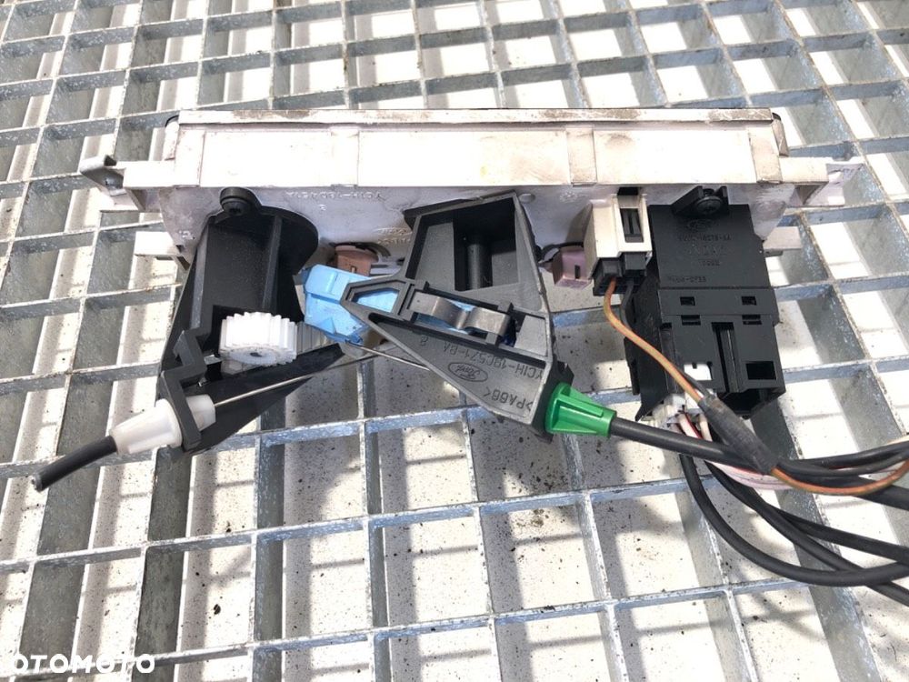 PANEL STEROWANIA NAWIEWU  FORD TRANSIT Autobus (FD_ _, FB_ _, FS_ _, FZ_ _, FC_ _) 2000 - 2006 2.0 - 3