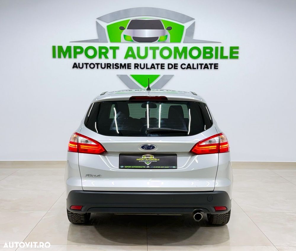 Ford Focus 2.0 TDCI DPF Titanium - 4