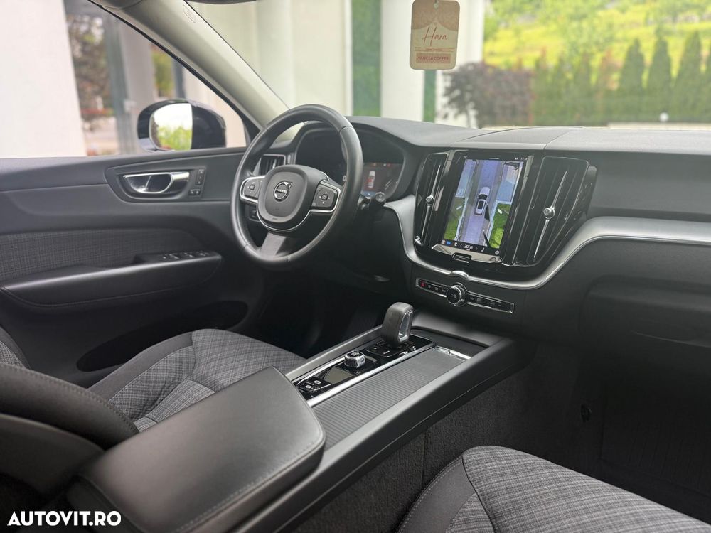 Volvo XC 60 B5 B AWD Ultimate Black Edition - 10