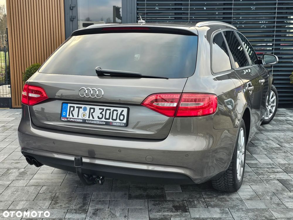 Audi A4 Avant 2.0 TDI DPF multitronic S line Sportpaket - 27