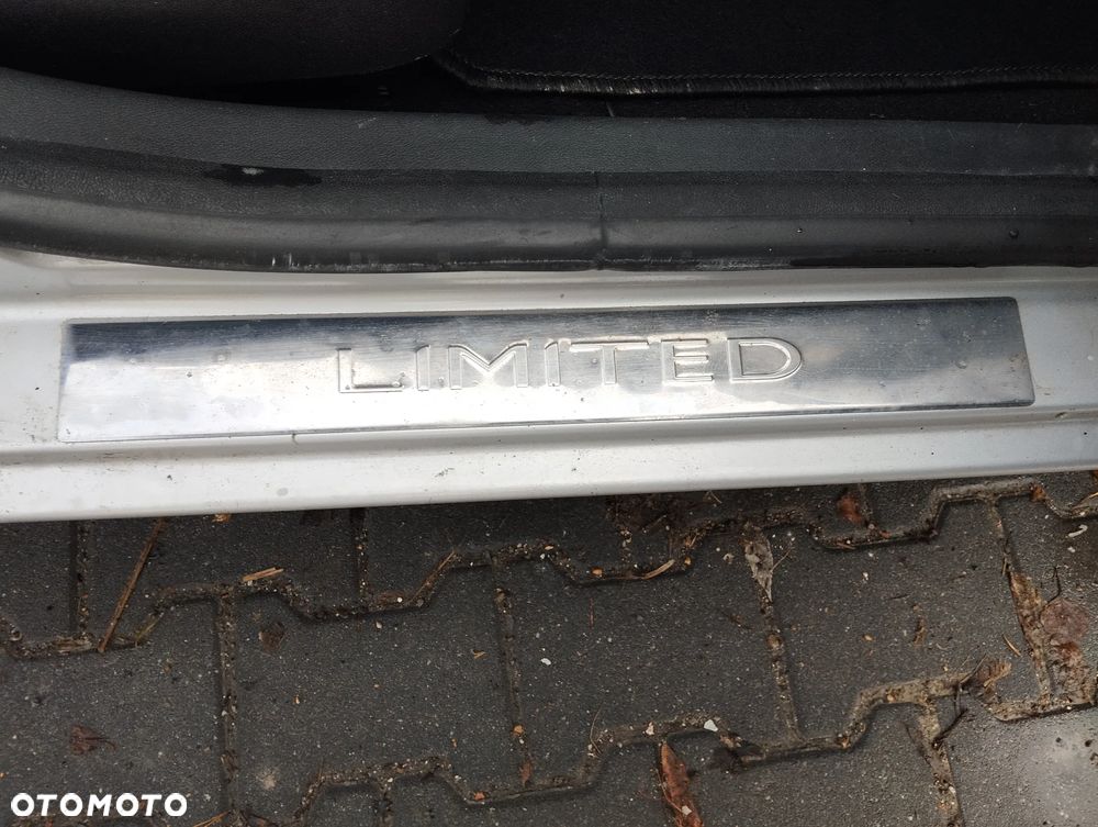 Renault Megane ENERGY TCe 115 Start & Stop Paris Business - 22