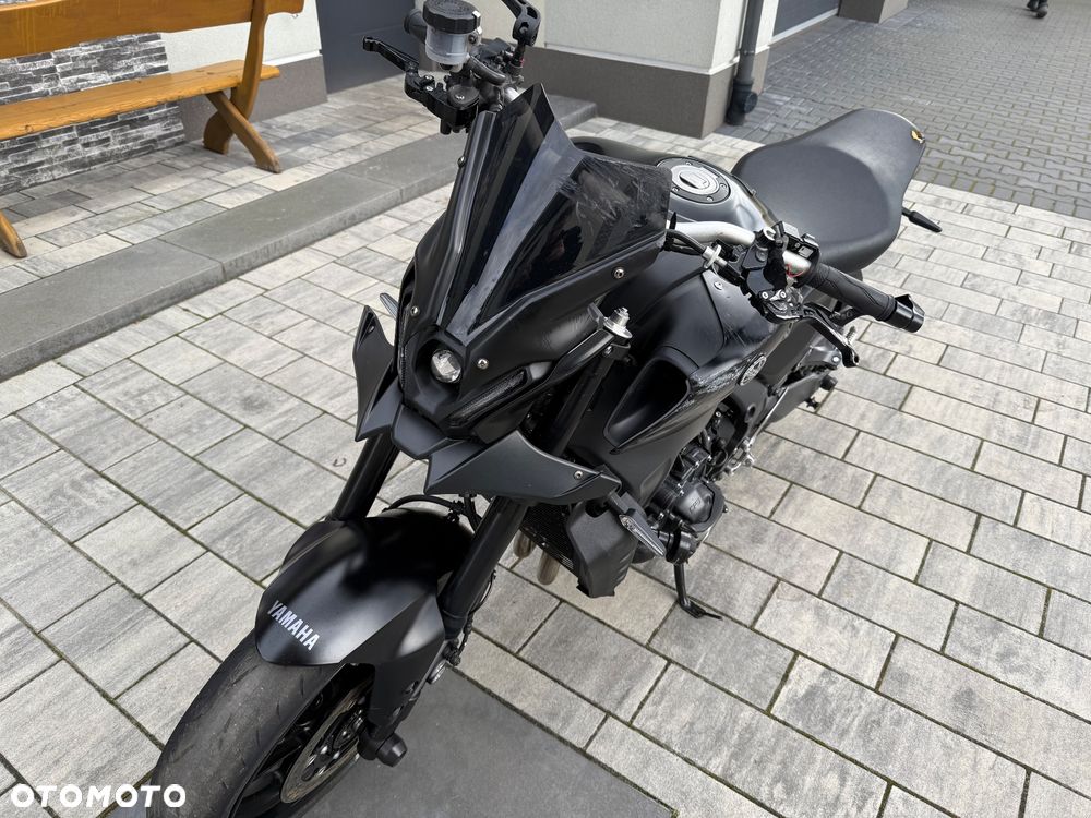 Yamaha MT - 4