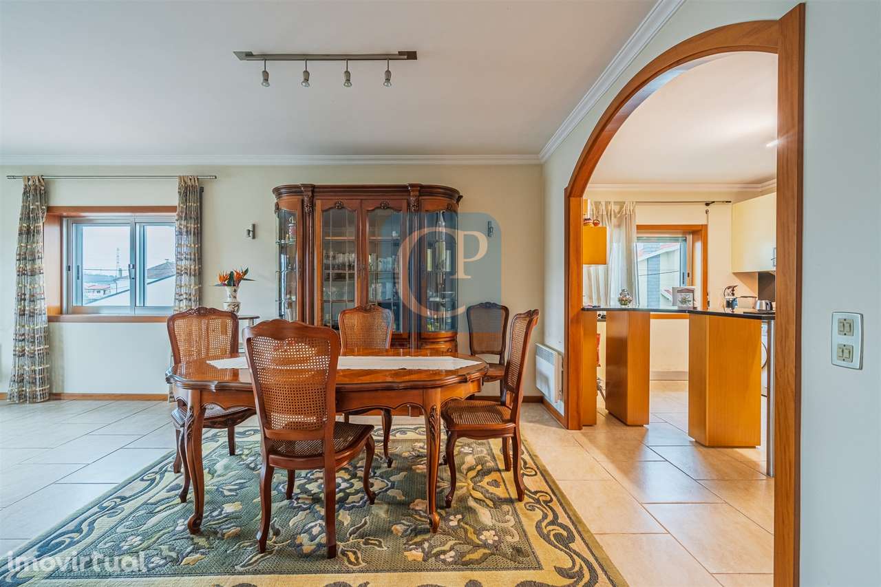 Moradia T3 com Restaurante, em Alfena, Valongo - Grande imagem: 5/44