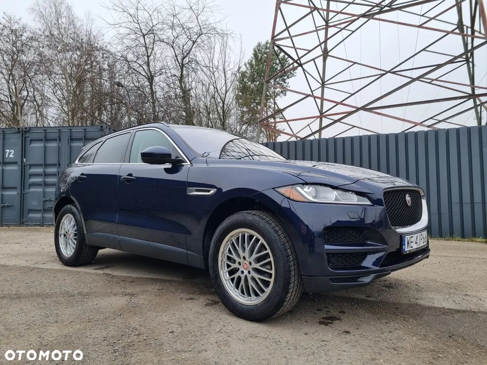 Jaguar F-Pace 25t AWD Prestige - 2