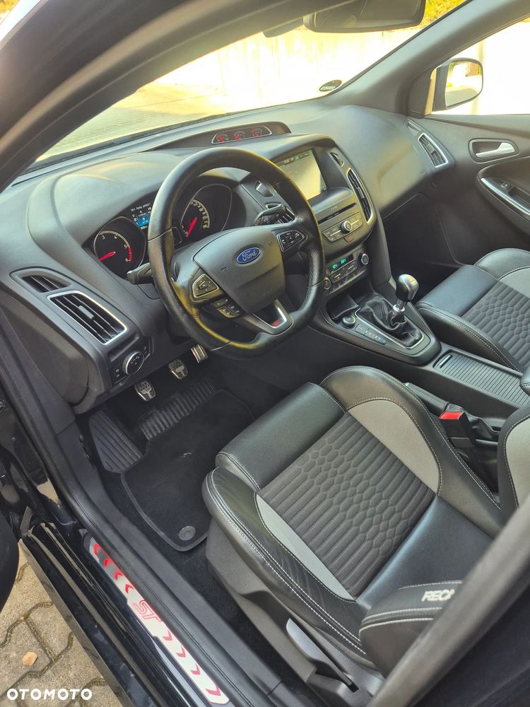 Ford Focus 2.0 TDCi ST mit Leder-Exclusiv-Paket - 5