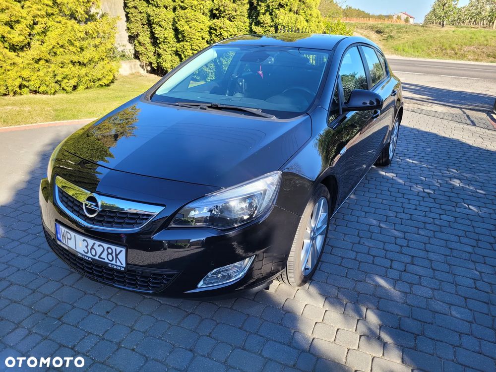 Opel Astra 1.4 Turbo Innovation - 1
