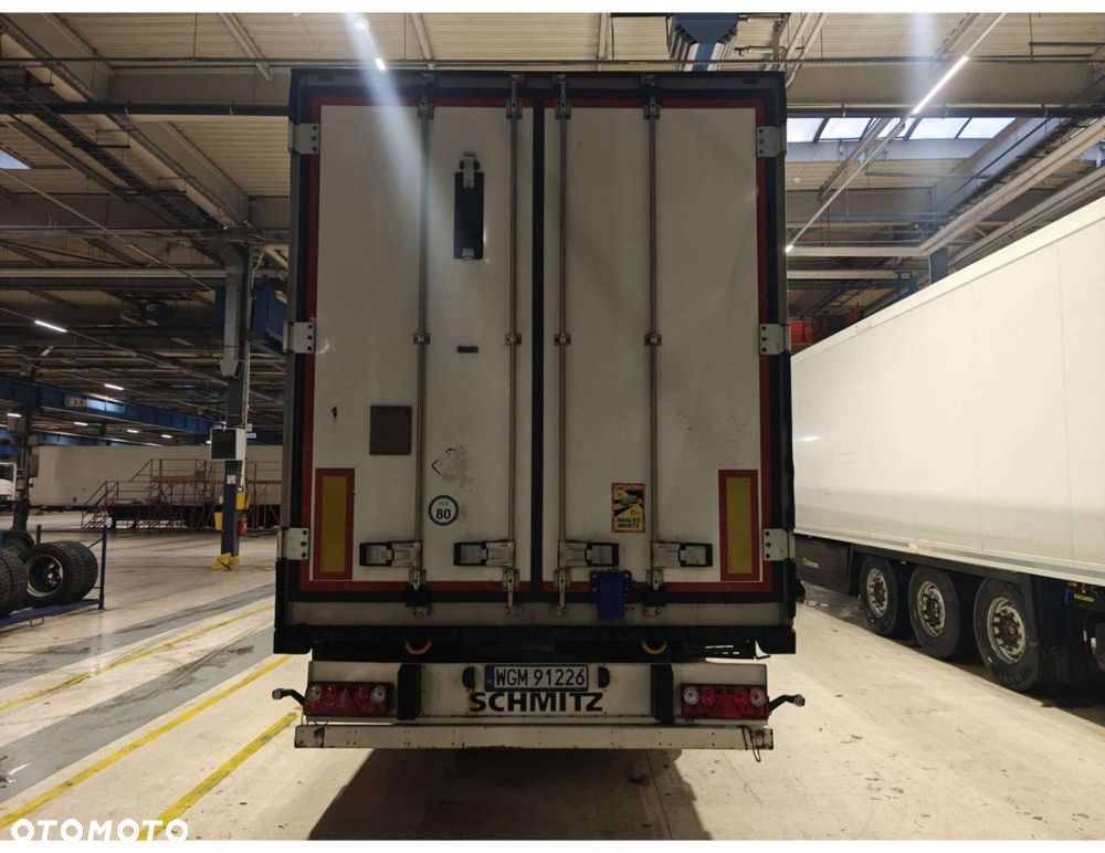 Schmitz Cargobull SKO FP 60 ThermoKing SLXi 300 - 4