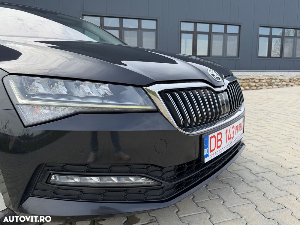 Skoda Superb 2.0 TDI DSG Active - 40
