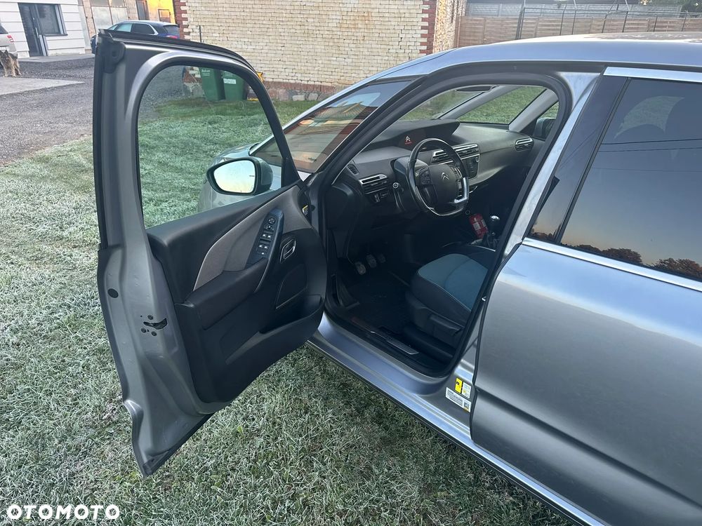 Citroën C4 Picasso - 10