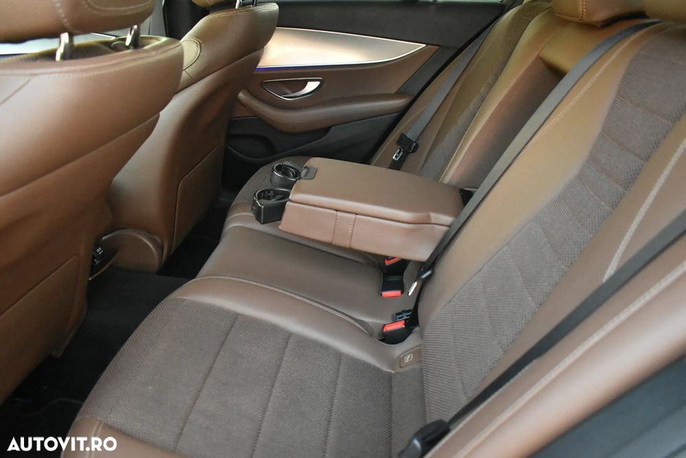 Mercedes-Benz E 250 Aut. - 21