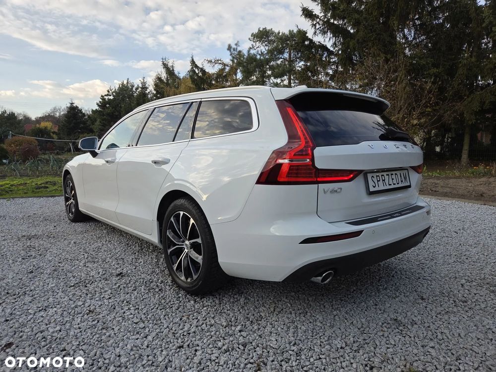 Volvo V60 B4 D Geartronic Momentum Pro - 19