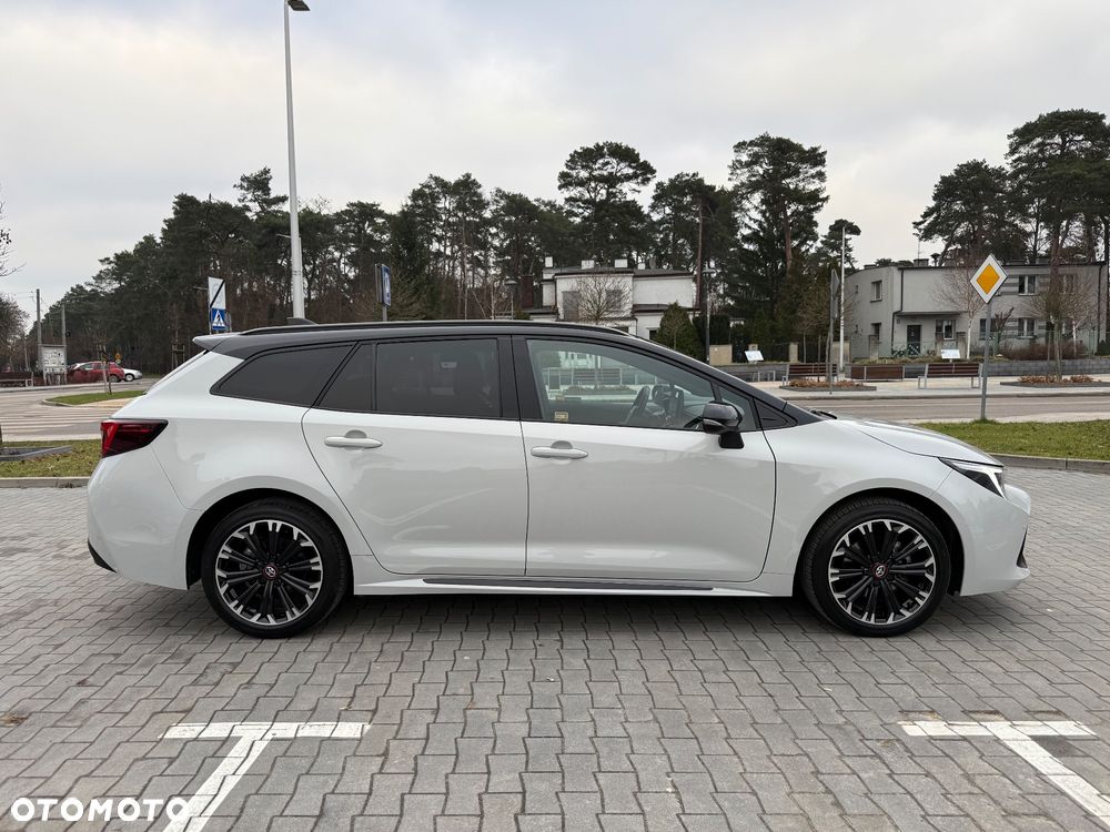 Toyota Corolla 1.8 Hybrid GR Sport - 2