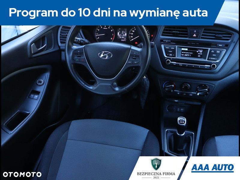 Hyundai i20 - 8