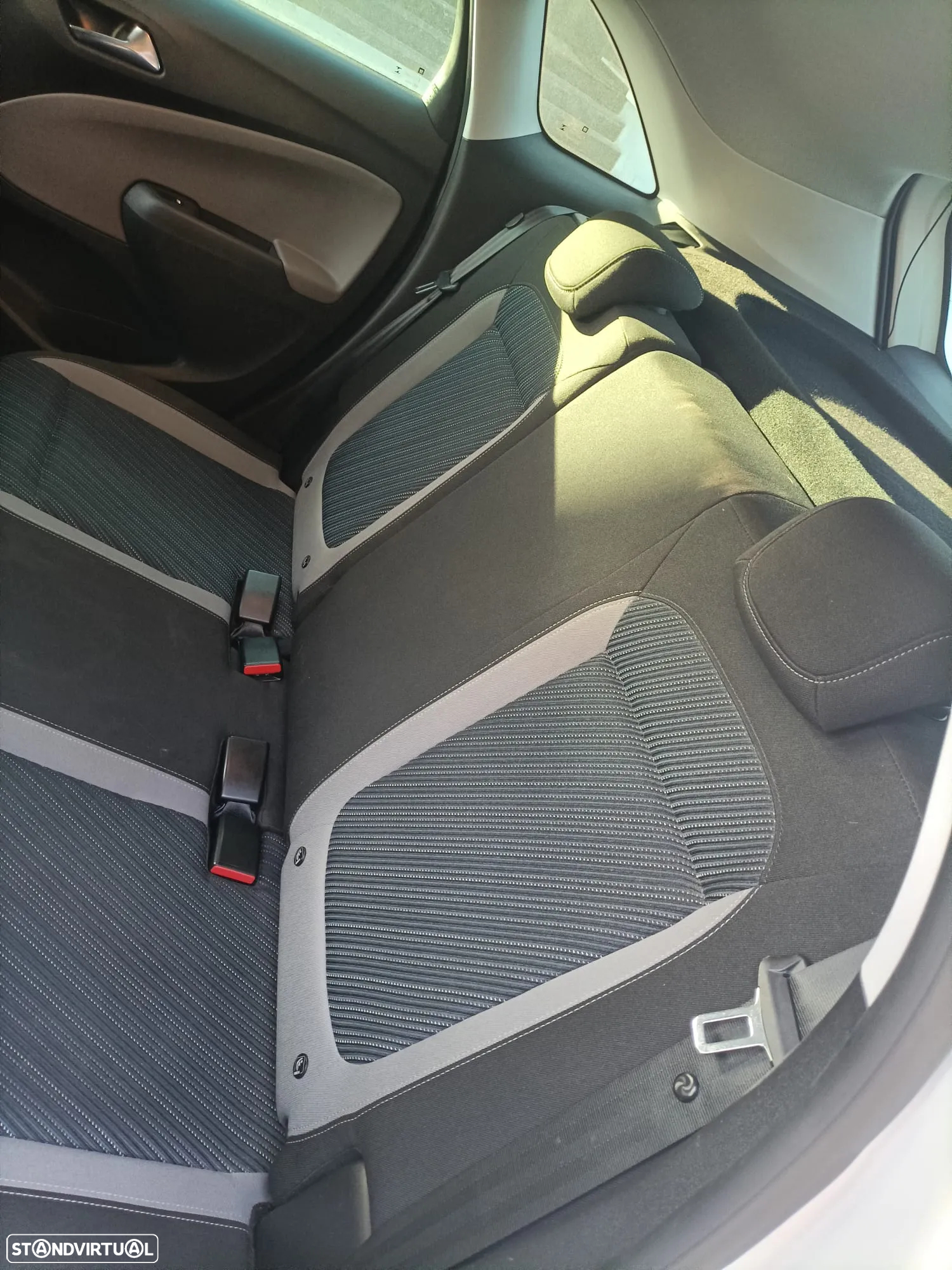 Opel Crossland X 1.2 T 120 Anos - 20