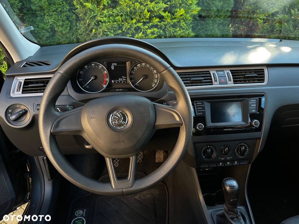 Skoda RAPID 1.2 TSI Ambition - 9