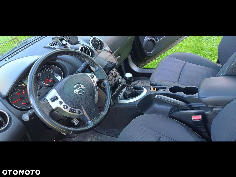 Nissan Qashqai 2.0 360 - 18