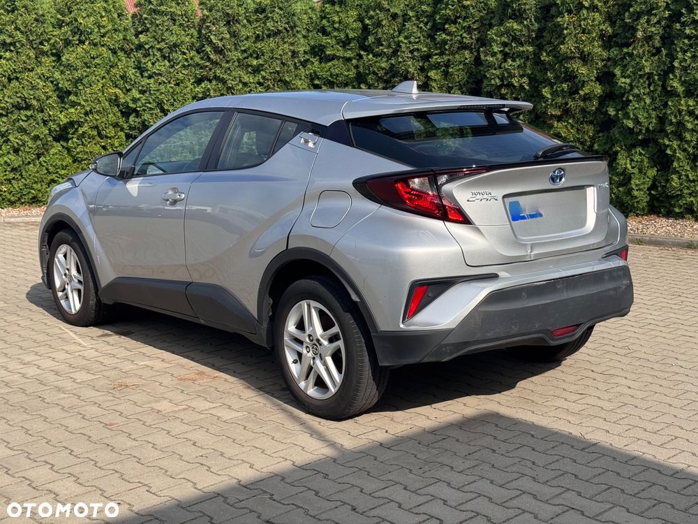 Toyota C-HR - 6