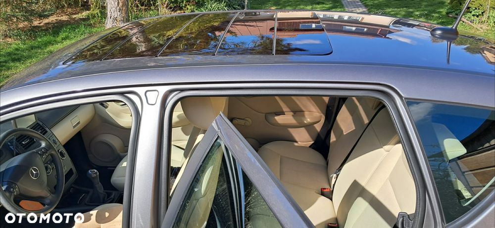 Mercedes-Benz Klasa A 160 Elegance - 9