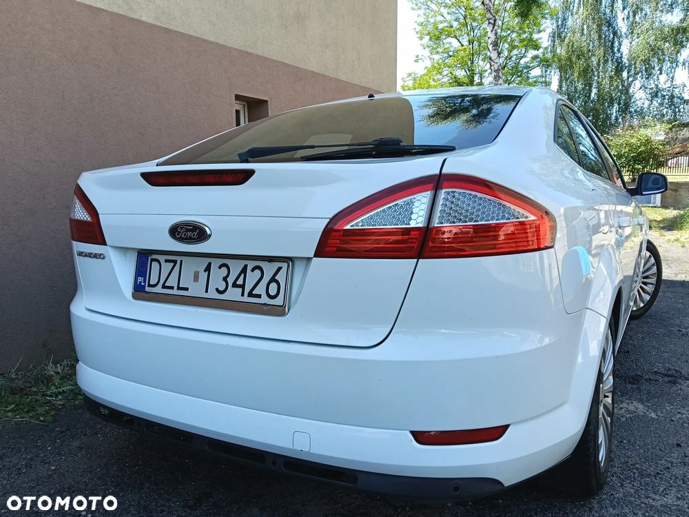 Ford Mondeo - 4