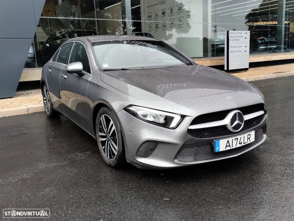 Mercedes-Benz A 180 Limousine d - 13