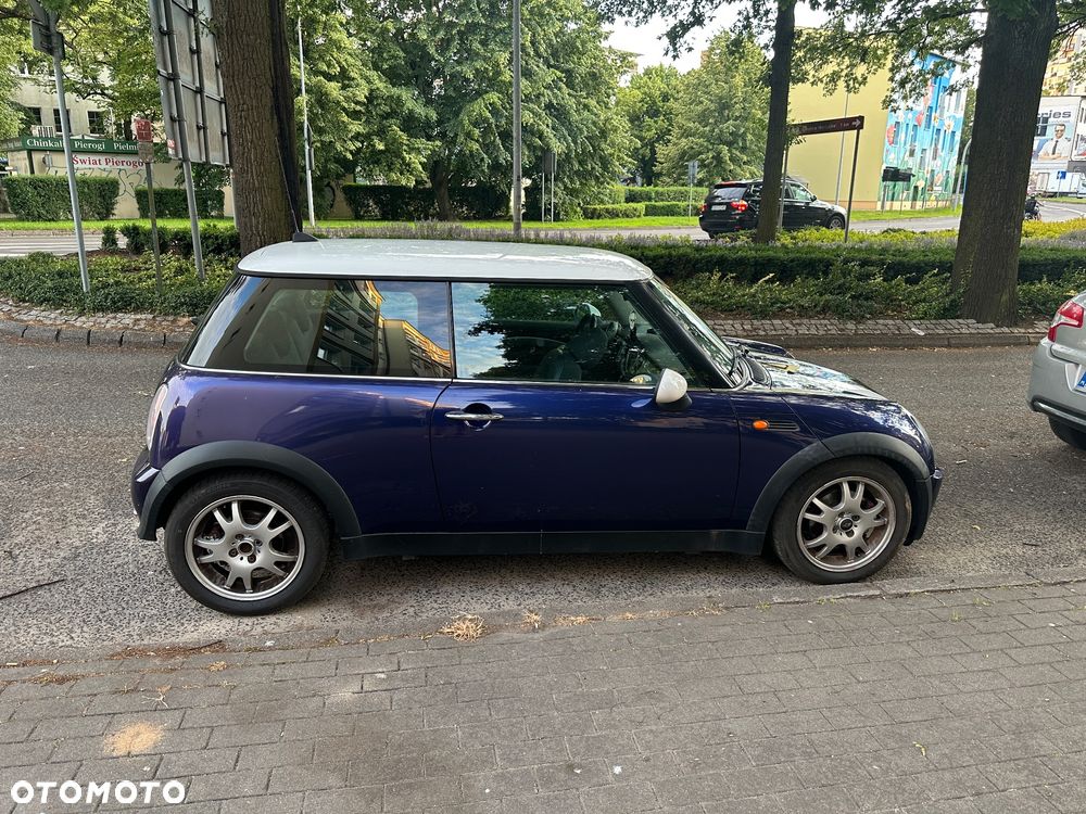 MINI Cooper Standard - 2