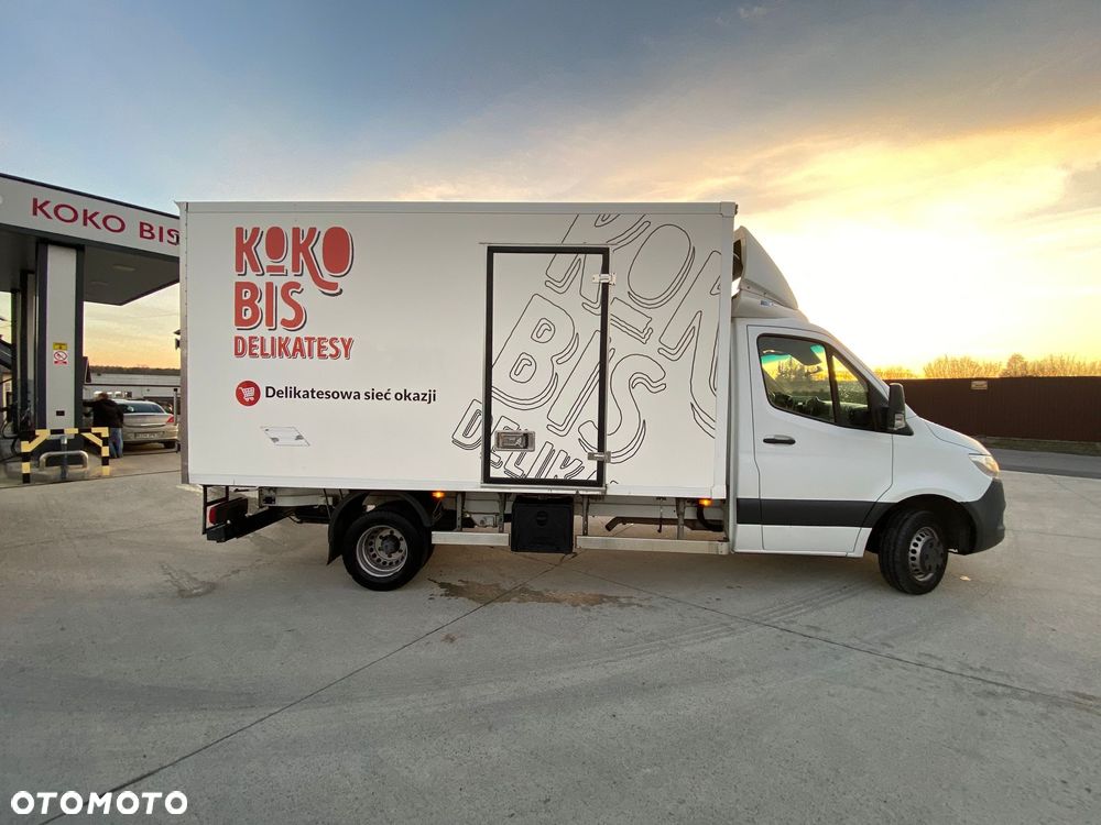 Mercedes-Benz Sprinter 516 CDI - 12