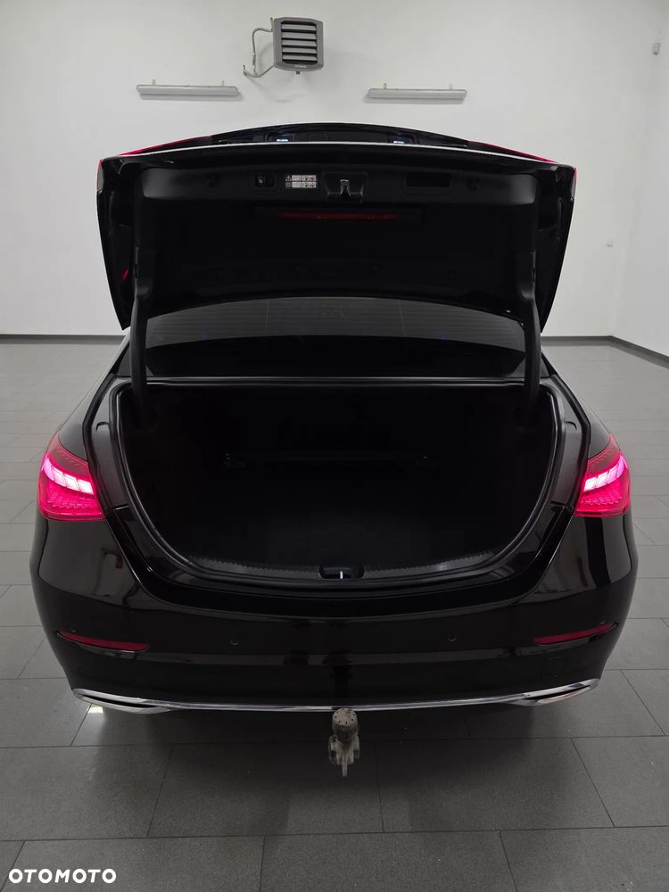 Mercedes-Benz Klasa C 220 d 9G-TRONIC - 40