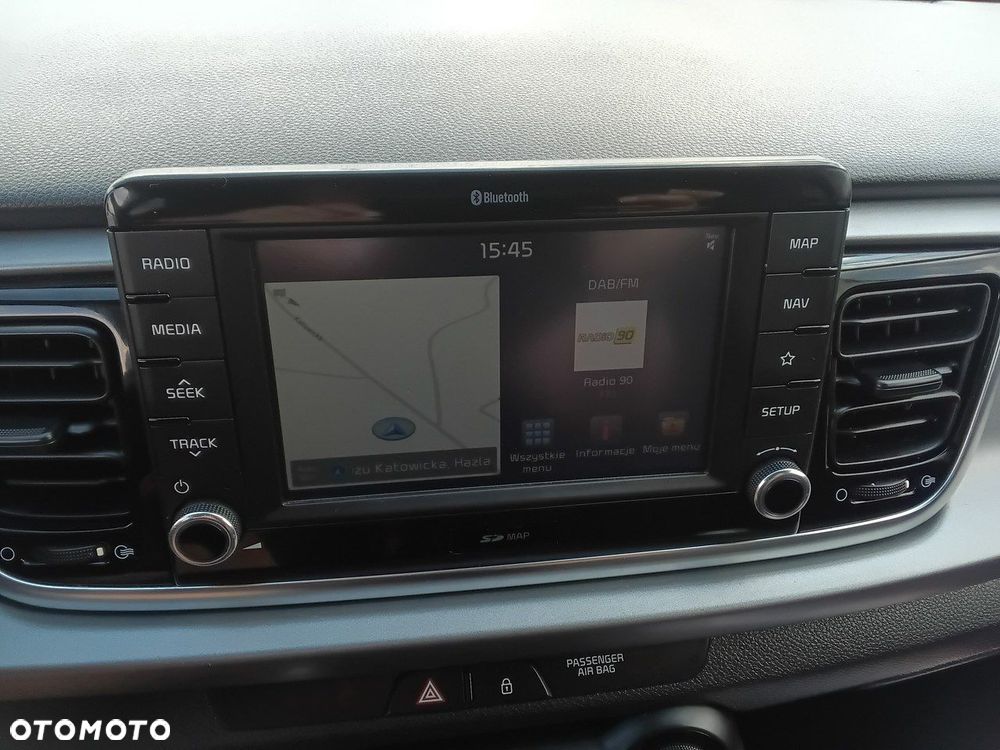 Kia Rio - 20