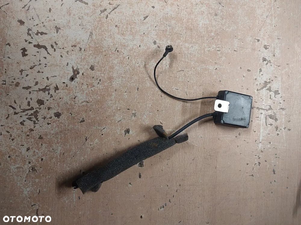 Wzmacniacz antena vw t4 - 1