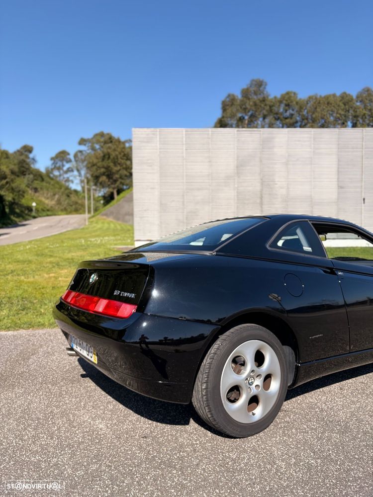 Alfa Romeo GTV 1.8 TS - 2