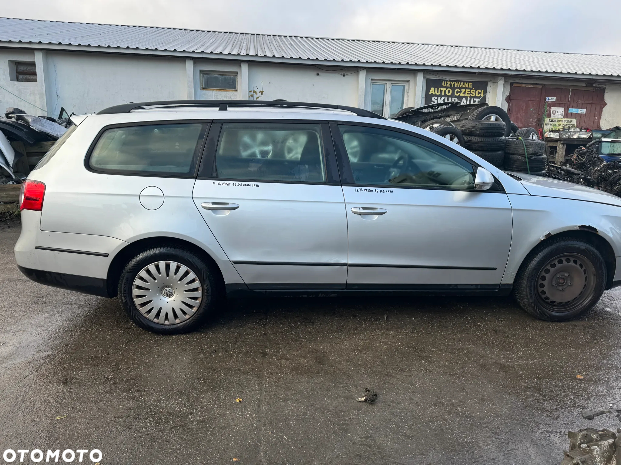 VW PASSAT B6 ZDERZAK TYŁ TYLNY LA7W KOMBI - 17
