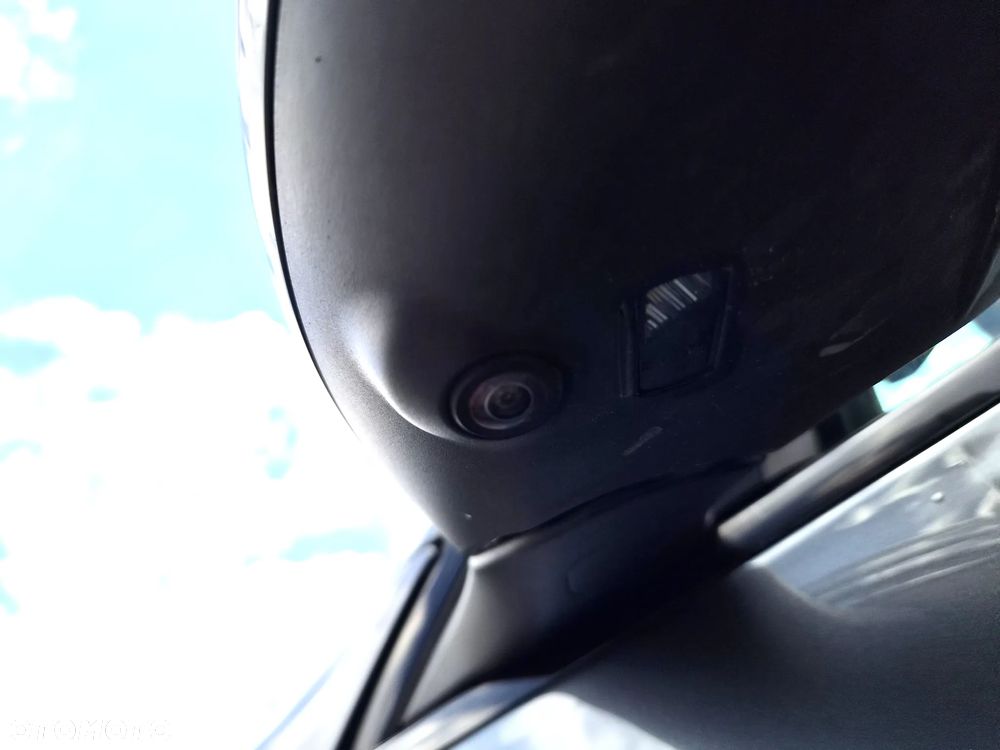 Mercedes-Benz GLC 300 de 4Matic 9G-TRONIC AMG Line Plus - 16