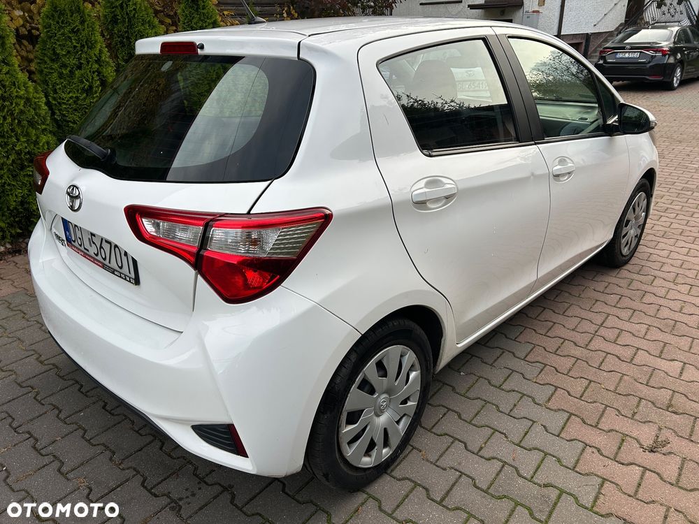 Toyota Yaris 1.0 Active - 12