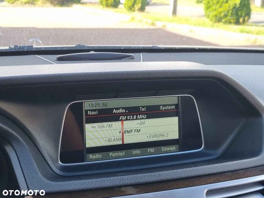 Mercedes-Benz Klasa E 200 CDI 7G-TRONIC - 35