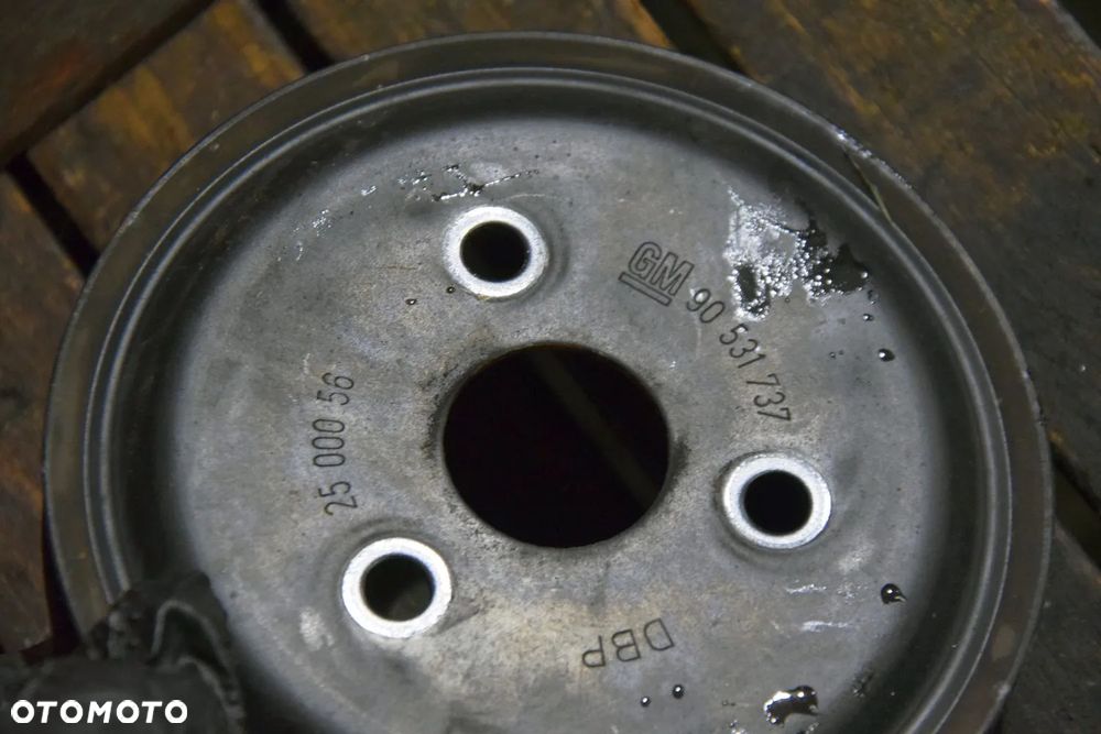 Opel Meriva A 1.4 Z14XEP Koło pasowe pompy wody 90531737 - 2