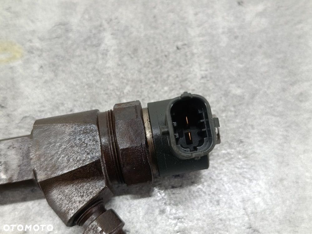 WTRYSKIWACZ OPEL INSIGNIA A 0445110327 BOSCH 2.0 CDTI - 3
